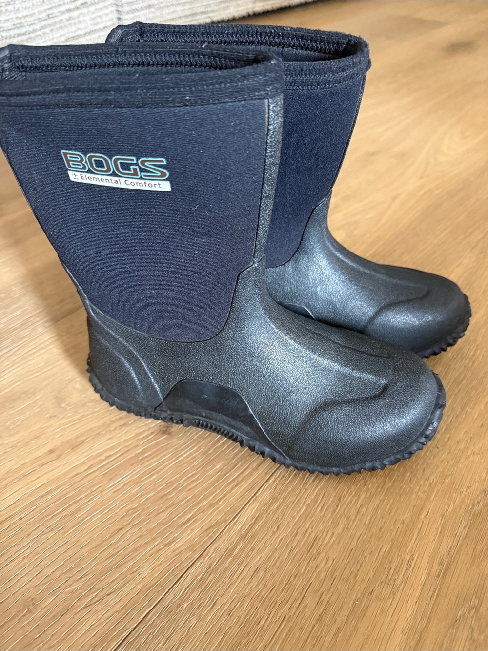 Bogs Kids Navy and Black Waterproof Rain & Snow Boots